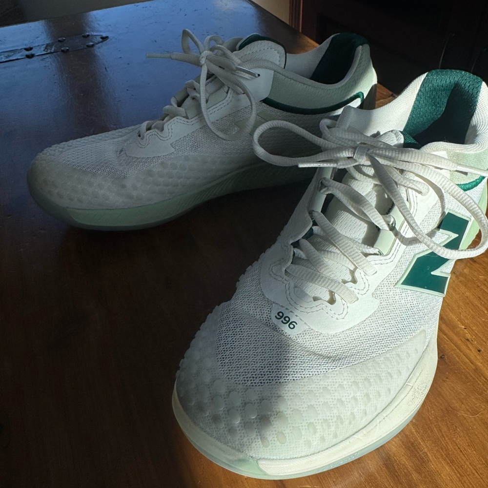 New Balance Tennis Shoes FuelCell 996 Size M8.5/W10